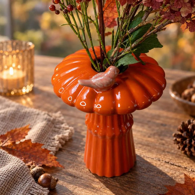 Dekorative Vase mit Vögelchen
