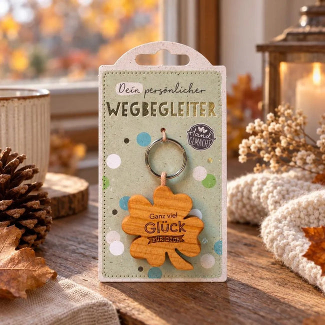 Schlüsselanhänger aus Kirschholz