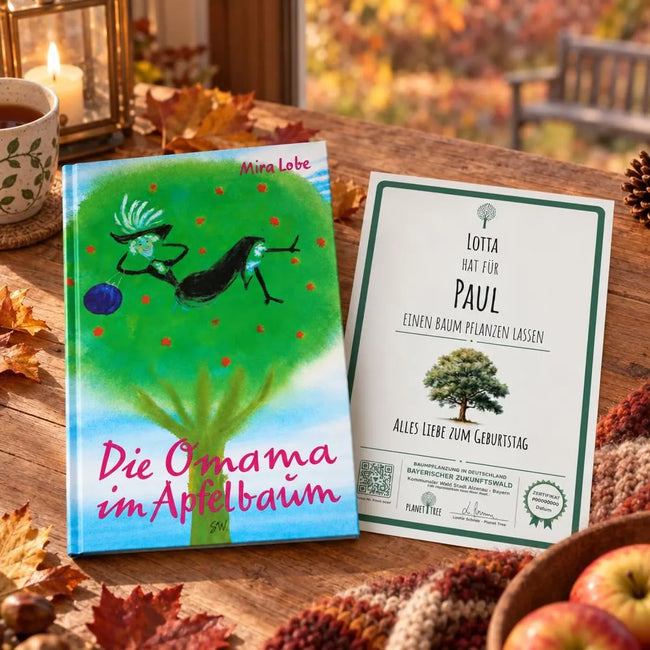 Die Omama im Apfelbaum – Geschenkansicht mit aktuellem Baumzertifikat; Beispielgestaltung