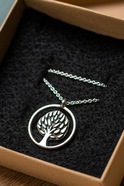 Planet Tree Halskette - recyceltes Silber