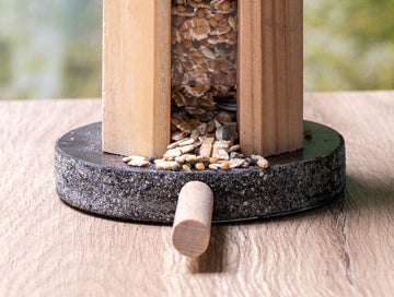 Futterhaus aus Holz zum Aufhängen