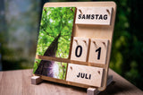 Ewiger Kalender Vier Jahreszeiten aus Holz - Geschenk plus Baumspende in deutschem Landesforst