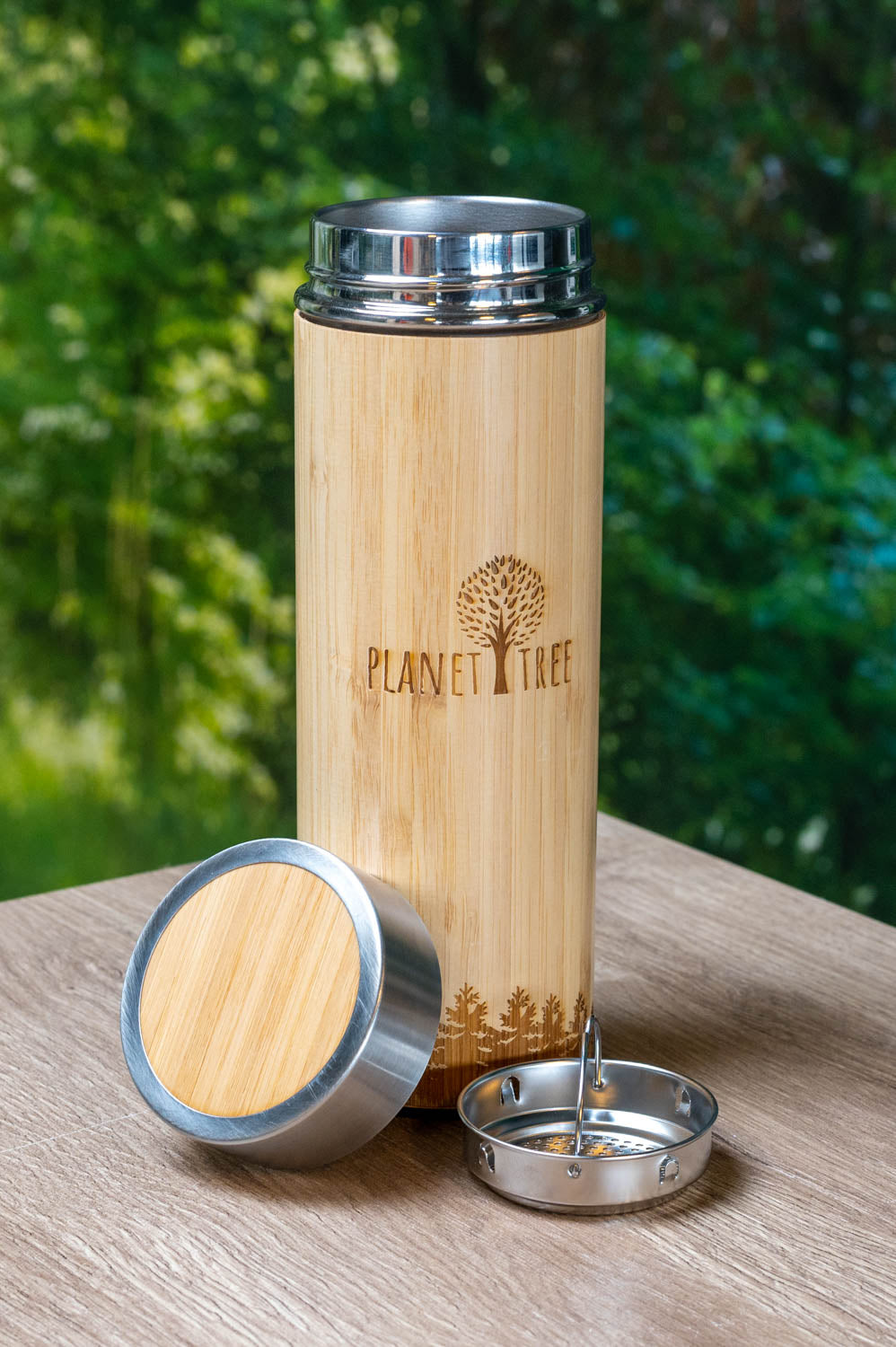 Edelstahl Thermoskanne mit Holz
