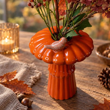 Dekorative Vase mit Vögelchen