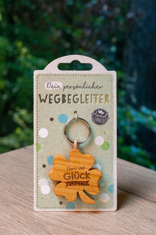 Schlüsselanhänger aus Kirschholz