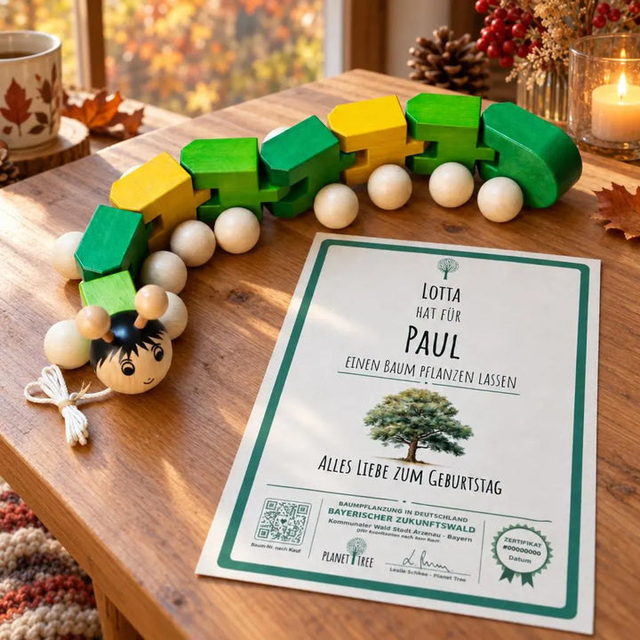 Langer Tatzelwurm zum Nachziehen – Geschenkansicht mit aktuellem Baumzertifikat; Beispielgestaltung