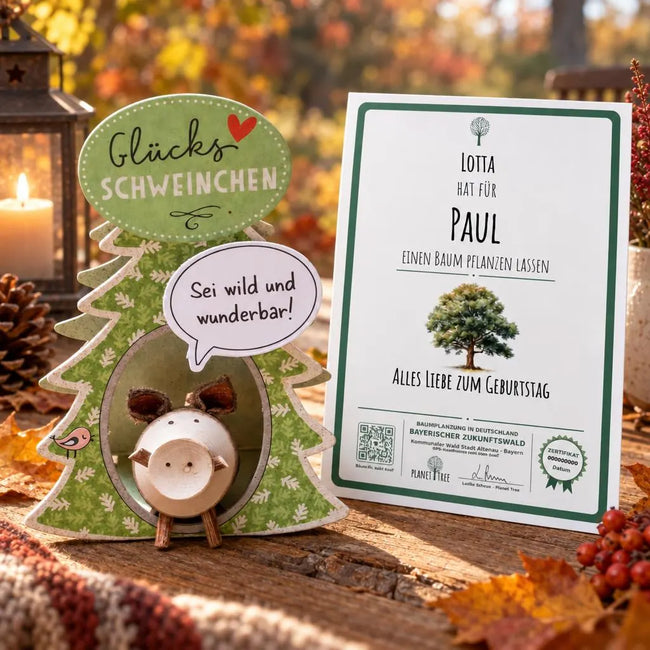 Glücksschweinchen "Sei wild und wunderbar" – Geschenkansicht mit aktuellem Baumzertifikat; Beispielgestaltung