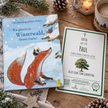 Was glitzert im Winterwald, kleiner Fuchs? – Geschenkansicht mit aktuellem Baumzertifikat; Beispielgestaltung
