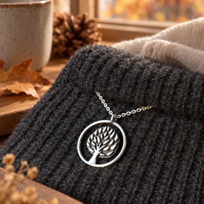Planet Tree Halskette - recyceltes Silber